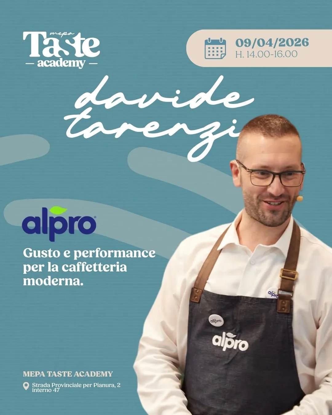 Un appuntamento dedicato al mondo del Bar contemporaneo insieme a Davide Tarenzi. Scopriremo come realizzare cappuccini e latte macchiato con bevande vegetali Alpro, valorizzando tecnica, montatura e resa in tazza. Un evento pratico pensato per chi desidera ampliare la propria offerta con soluzioni moderne e sempre più richieste.