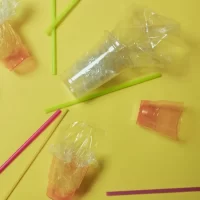 CARTA & PLASTICA PLASTICA